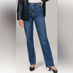 Abercrombie 90s Straight Ultra High Rise Dark Wash Jeans Curve Love 24 /00 Short
